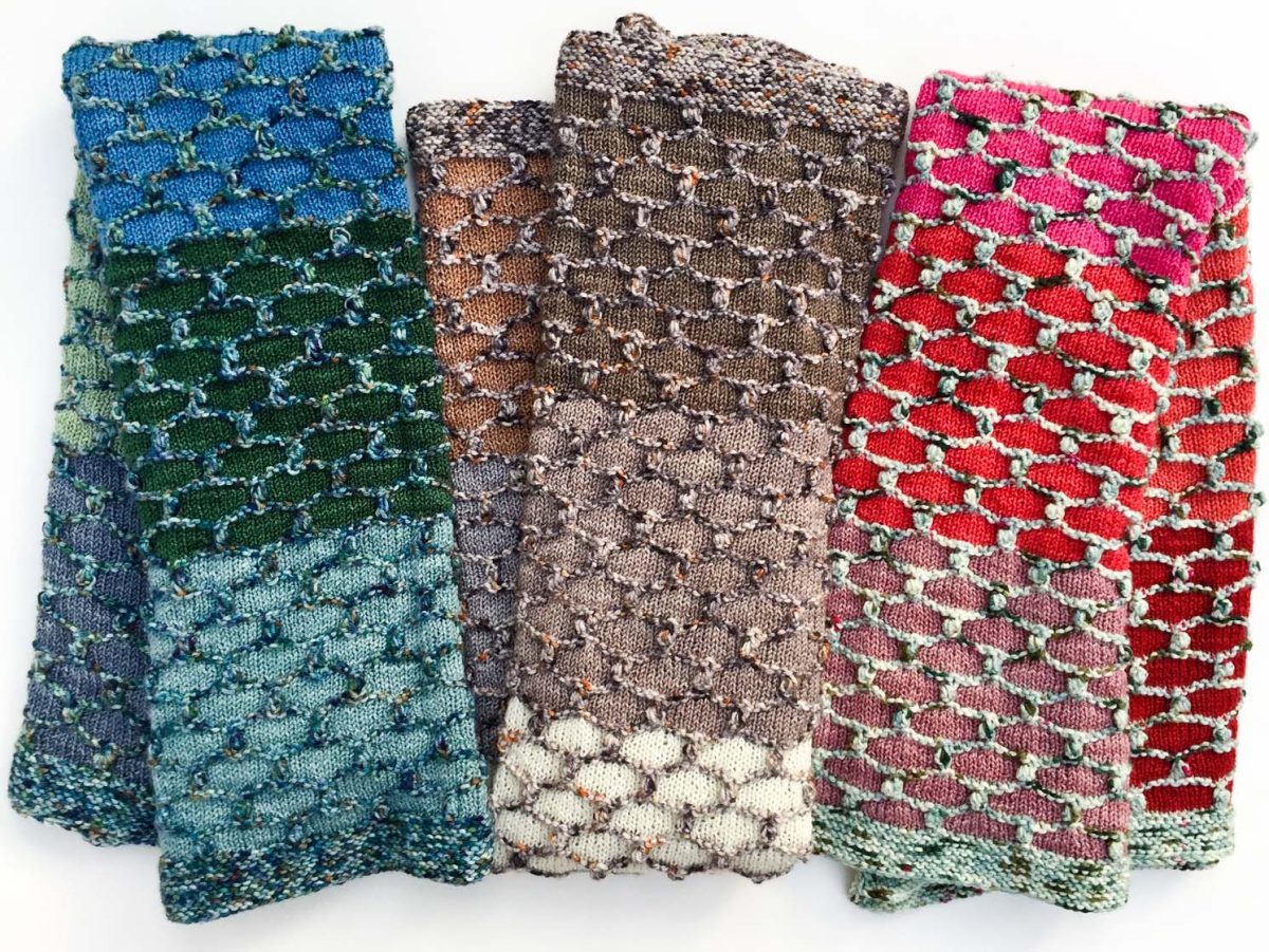 Hand knit baby blanket in Cowgirlblues Merino wool in three different colour combinations