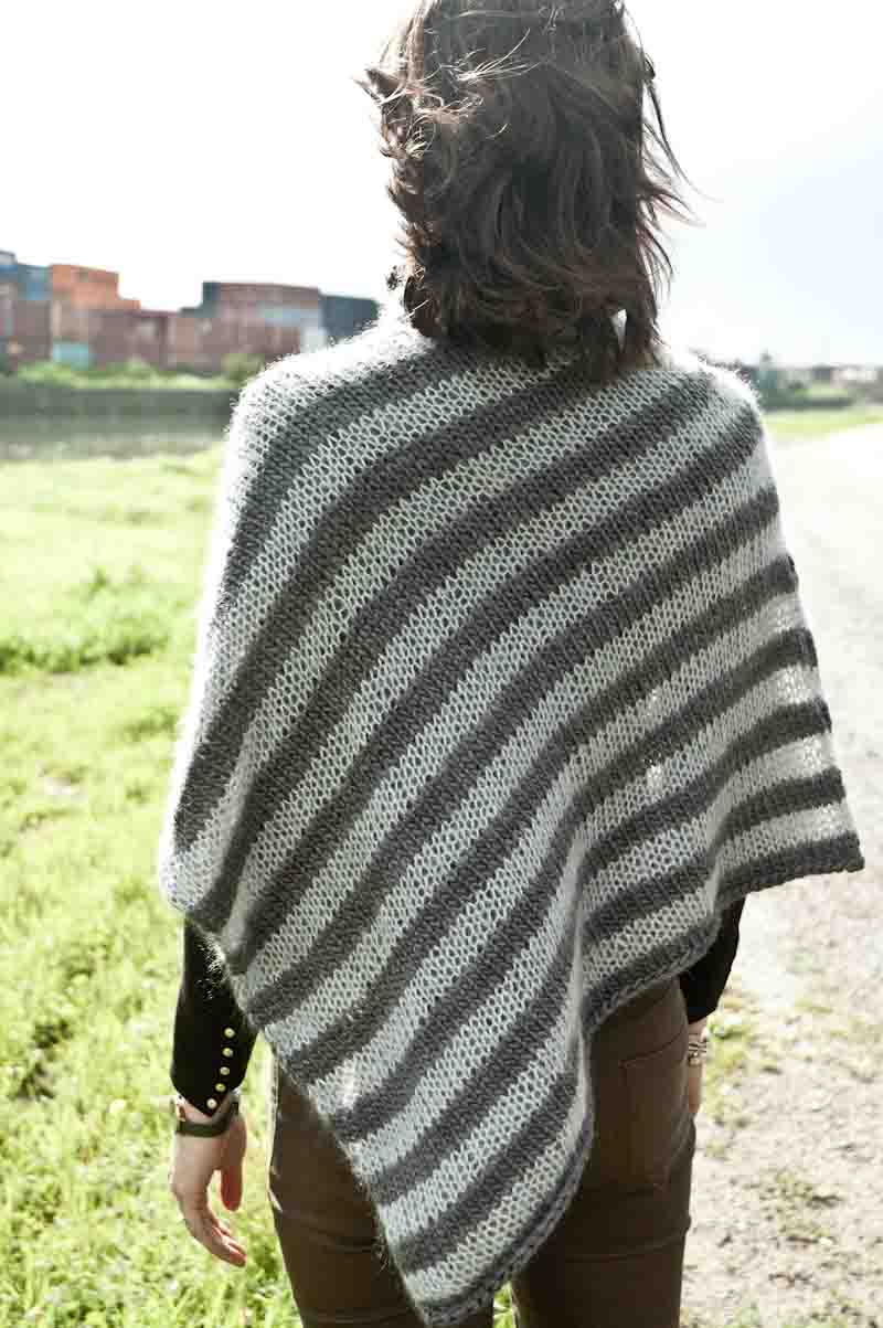 Soft Stripe Poncho Pattern